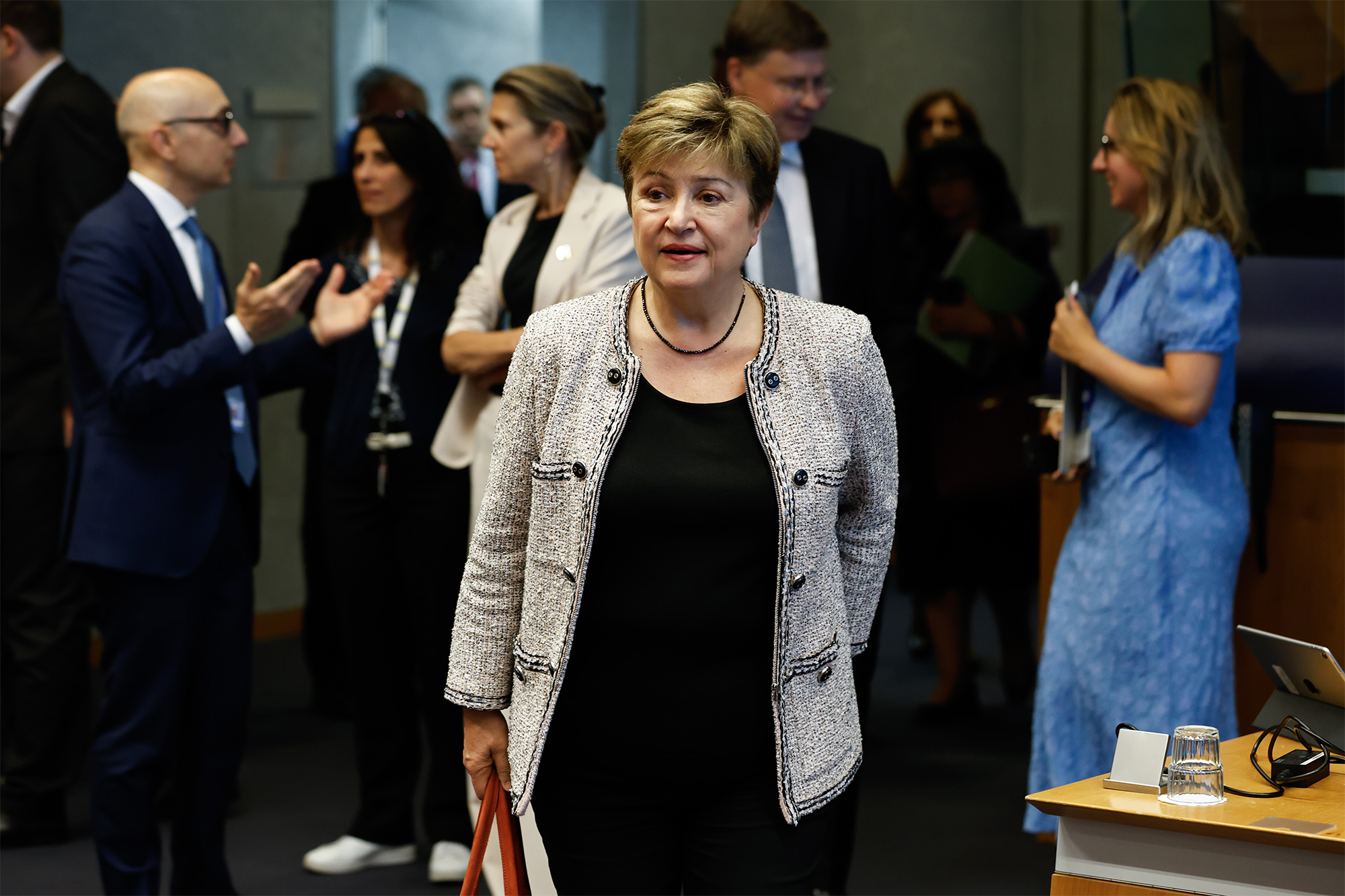 EU funding for Ukraine in jeopardy? What's happening with reparations loan and political roadblocks